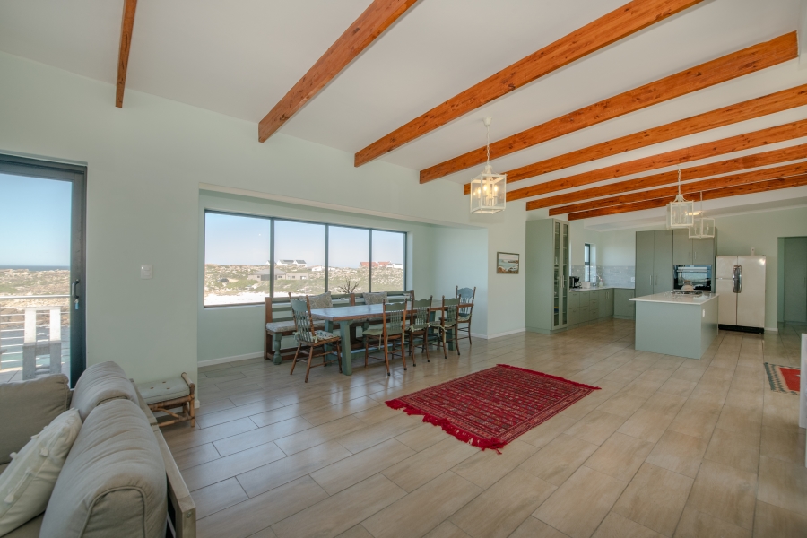 4 Bedroom Property for Sale in Sunny Seas Estate Western Cape